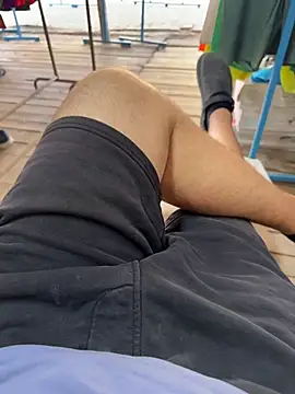 kibrisl Show in webcam