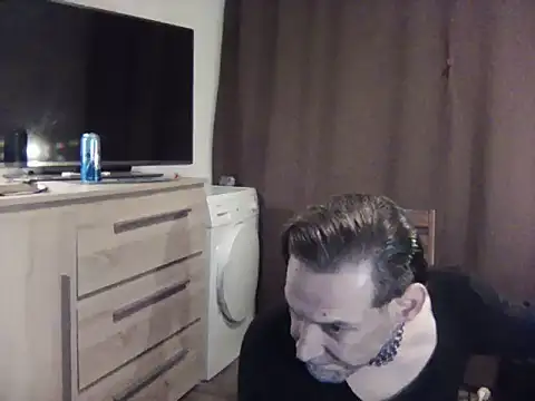 Dev-BiSklave Show in webcam