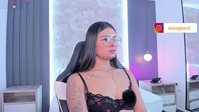 dulce_glow_'s Live XXX Chat
