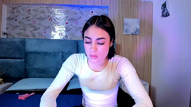 ZoeWillins webcam show