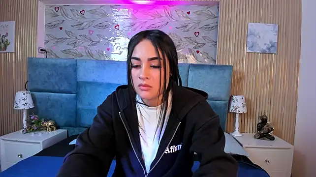 ZoeWillins' Webcam Show
