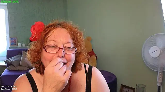 Show de Fara_Flutte na webcam