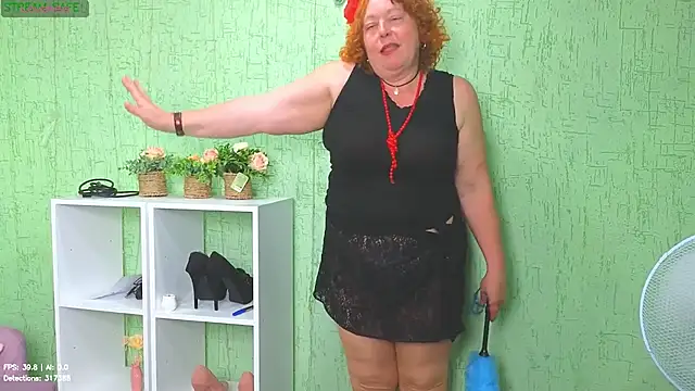 Fara_Flutte's Live XXX Chat