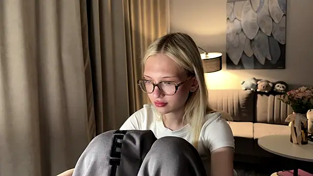 EvelineMolima Cameră chat live