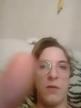 XXX chat uživo modela Maartiitaa27