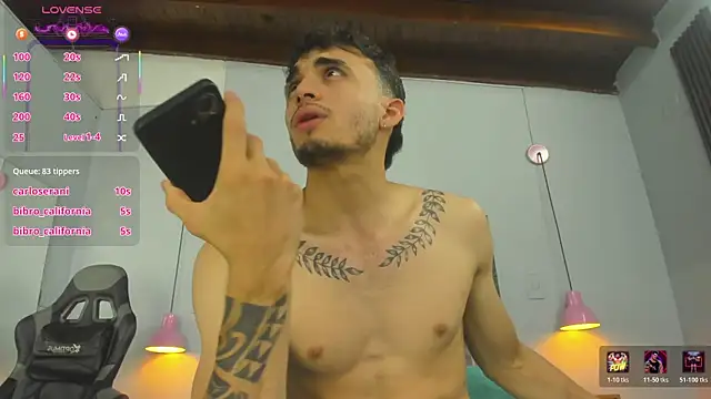James-06's Live XXX Chat