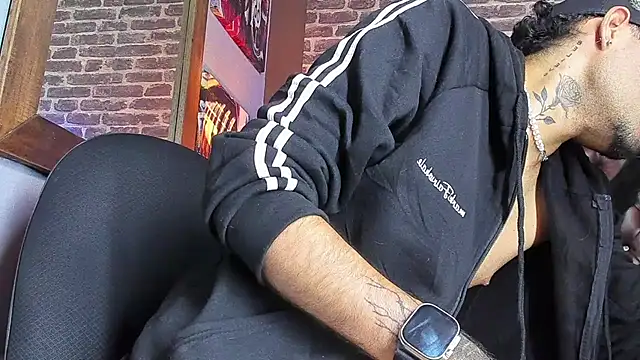 عرض كام Daniel_huge22