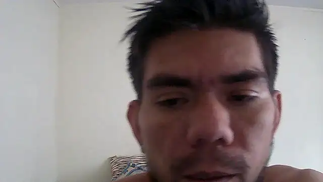 Show modela thomas2wood na web-kameri
