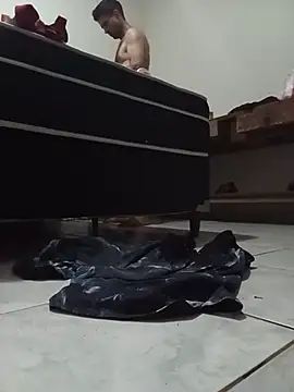 hxhloucoo Webcam show