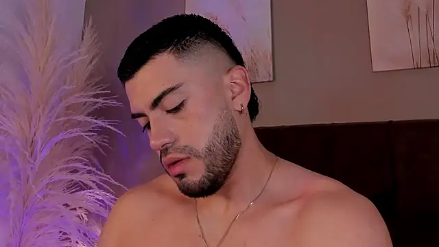Alexander_Diazzn Webbikameraesitys