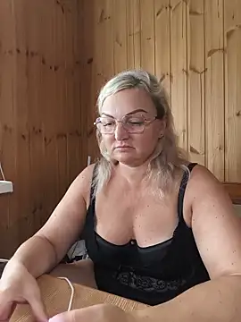 White-Chocolatte – Naživo XXX chat
