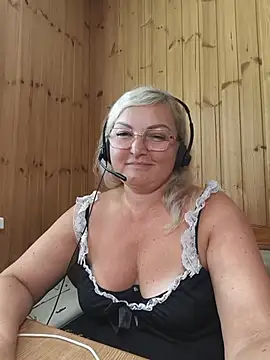 White-Chocolatte's Live XXX Chat