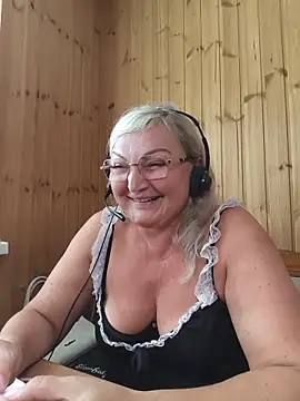 White-Chocolatte's Live XXX Chat