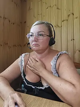 White-Chocolatte's Live XXX Chat
