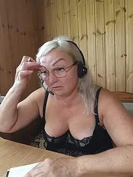 White-Chocolatte's Live XXX Chat