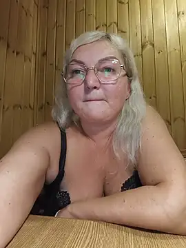 White-Chocolatte's Live XXX Chat