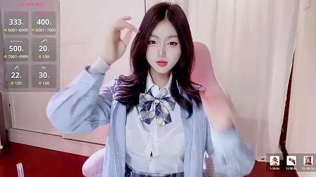cc-ee- 在線直播表演