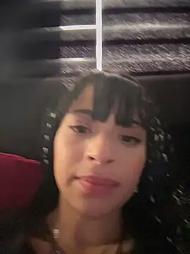 Sasha-firee's Live Chat Room
