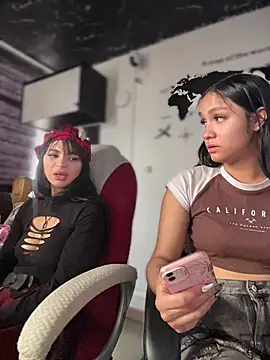 Sasha-firee 라이브 XXX 채팅