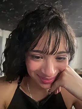 Sasha-firee's Live XXX Chat