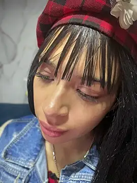 Sasha-firee 라이브 XXX 채팅
