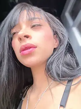 Chat XXX en directo de Sasha-firee