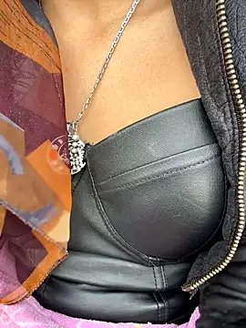 XXX chat uživo modela Sasha-firee