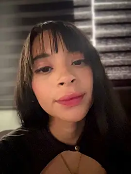 Chatroom XXX en direct de Sasha-firee