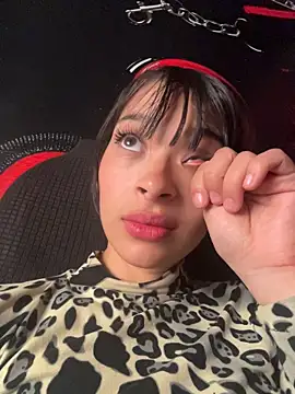 Sasha-firee's Live XXX Chat