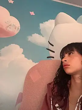Sasha-firee Obrolan Langsung XXX