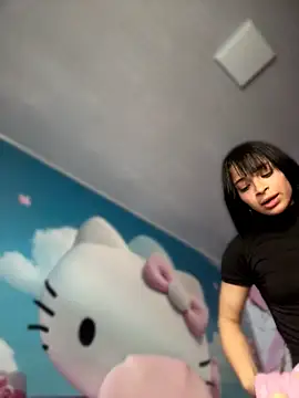 Sasha-fireeのライブXXXチャット