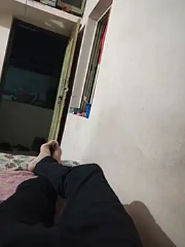 Rocky_pune Webcam-Show