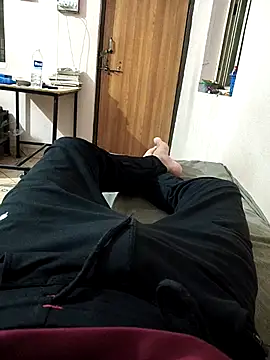 הופעת וובקאם של Rocky_pune