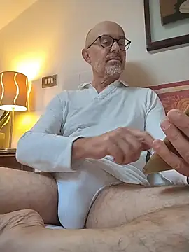 Lovely_professor Webcam show