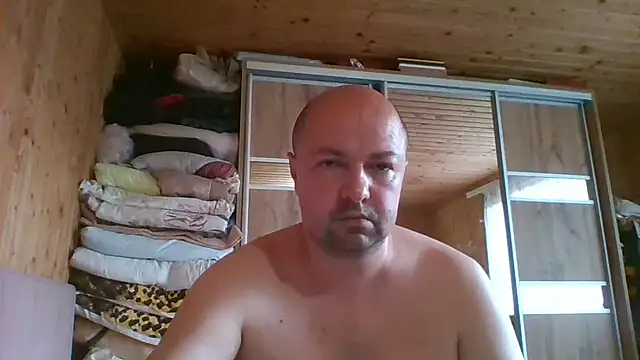 Luceriusbigass – Kamerová šou