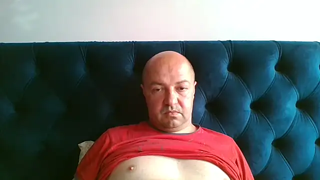 Luceriusbigass webkamerás műsora