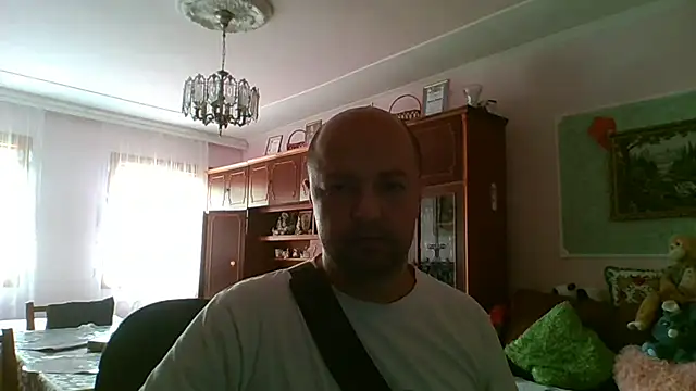 Luceriusbigass Adlı Modelin Web Kamerası Şovu