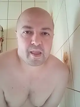 Show modela Luceriusbigass na web-kameri