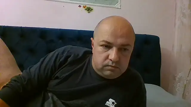 Luceriusbigass webcam show