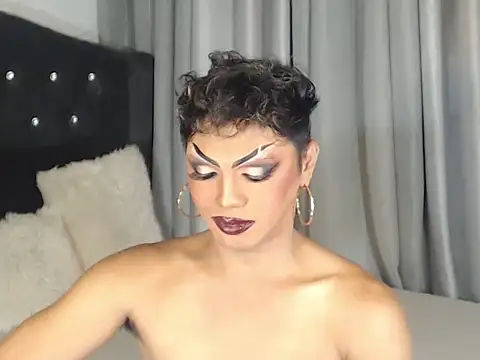 ButtWhoreBELLA Шоу с уебкамера