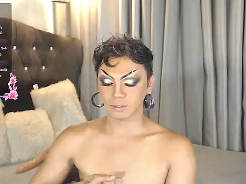 ButtWhoreBELLA Шоу с уебкамера