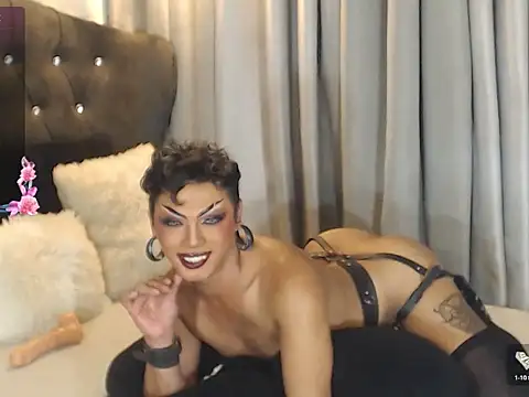 ButtWhoreBELLA Pertunjukan Webcam