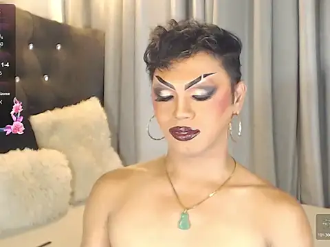 Pokazy przed kamerką – ButtWhoreBELLA