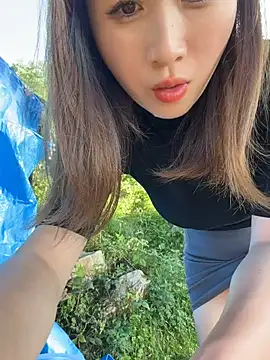 qin205205 Pertunjukan Webcam