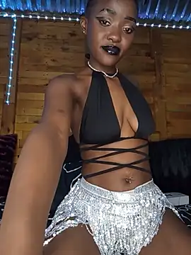Chat +18 de Your_Goddess_Freya ao vivo