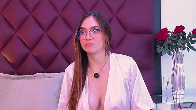 دردشة AmberMunroe الجنسية المباشرة