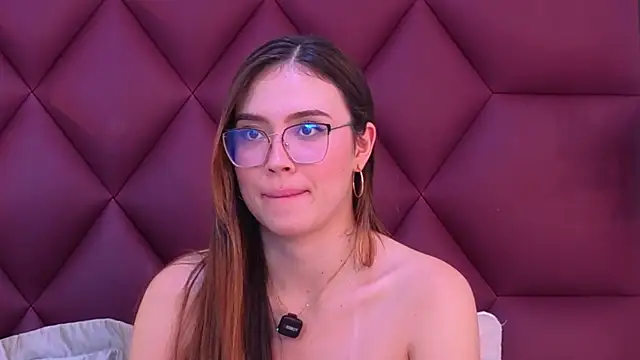 AmberMunroe Adlı Modelin Canlı XXX Sohbeti