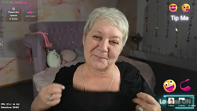 Poppy_Pulse Chat XXX live