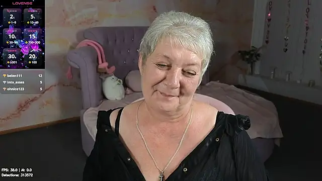 Poppy_Pulse Live XXX-Chat