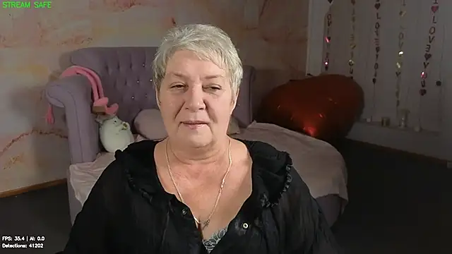 Poppy_Pulse live XXX chat